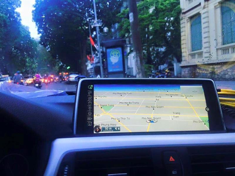 bản đồ GPS cho màn hình DVD xe BMW